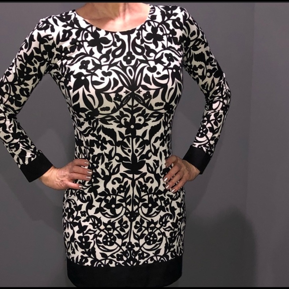 Cache long sleeves dress